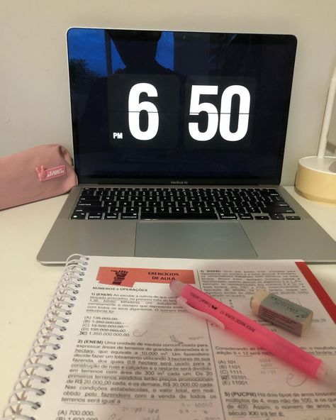 first week back to my study routine: meeting my teachers, getting to know new people, getting used to waking up at 5:30am, spending the whole day in school, studying and revising at home 🧸🖇️☕️⭐️🤎 Study Routine, First Week, New People, Getting To Know, The Whole, Wake Up, Life Is Good, At Home