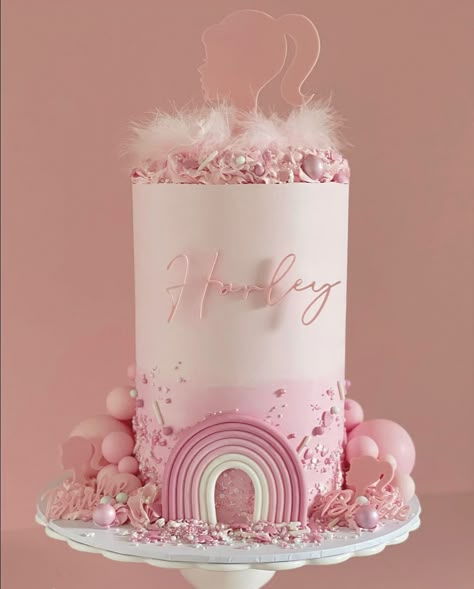 Pink Birthday Cake Princess, Elegant Barbie Cake, Pink Birthday Cake Barbie, Barbie Cake Aesthetic, Pink Birthday Cake For Girls Kids, Barbie Theme Cake Ideas, Barbie Cake Birthday Kids, Barbie Cakesicles, Barbie Cakes For Girls Birthday