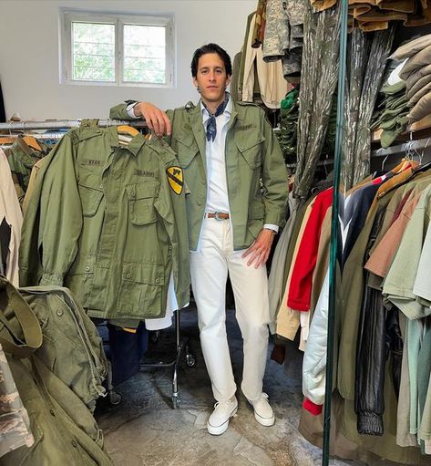 @mrarchive_ on Instagram: "Jungle Jacket Us Army Repro!  #deadstock #junglejacket #usarmy #repro #military #militaryclothing" Bandana Men, Military Outfit, Field Jacket, Us Army, Business Casual, Travel, On Instagram, Quick Saves, Instagram