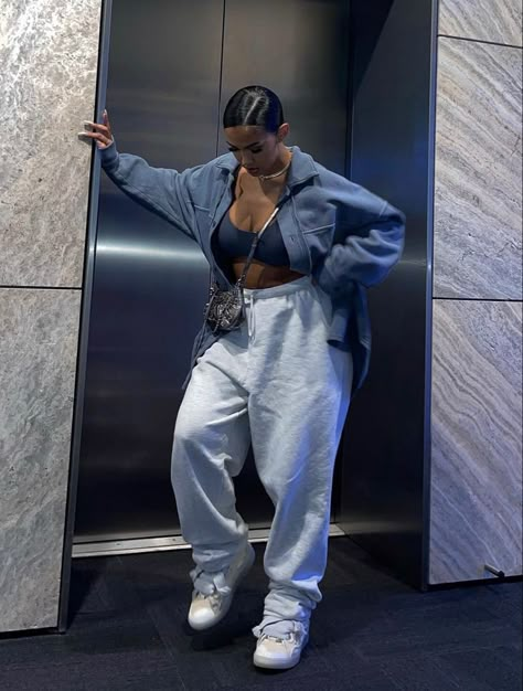 Baddie Lounge Outfit, Classy Tomboy Outfits, Running Errands Outfit, Look Legging, 1 Aesthetic, Chill Outfits, Streetwear Fashion Women, Baddie Outfits Casual, Summer Fashion Outfits