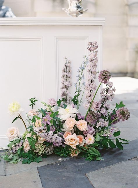 Bar Arrangement Wedding, Wedding Ceremony Flower Arrangements, Powder Blue Wedding, Soft Pink Wedding, Pastel Color Palette, Aisle Flowers, Stock Flower, Reception Tables, Wedding Cakes Blue