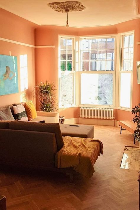 20 Terracotta Living Room Ideas to Recreate in 2024 �– The Crafty Hacks Terracotta Pink Walls, Terra Cotta Room, Living Room With Swing, Living Room Terracotta, Terra Cotta Living Room, Edwardian Living Room, Peach Living Rooms, Terracotta Living Room, Terracotta Tile Floor