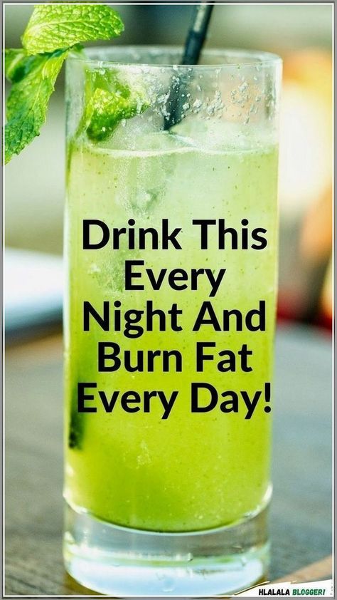 Turn your sleep into a weight loss time machine with our special drink. Just a few sips before bed, and you'll wake up lighter every morning. Burn Belly Fat Drinks, Weight Drinks, Flat Belly Drinks, Belly Fat Drinks, Fat Loss Drinks, Fat Burner Drinks, Healthy Smoothie, Fat Burning Drinks, Detox Smoothie