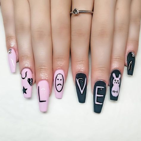 Cry Baby Nails, Peep Nails, Lil Peep Inspired Nails, Lil Peep Nails Acrylic, Lil Peep Room Ideas, Finger Nail Ideas, Lil Peep Nails, Lil Peep Tattoo, Lil Peep Lil Tracy Matching Bracelets