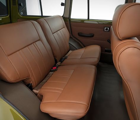 1986 Toyota Land Cruiser FJ62 Land Cruiser Interior, Badass Car, Toyota Lc, Land Cruiser 80, Toyota Suv, Cars Land, Volkswagen Car, Range Rover Classic, Kia Picanto