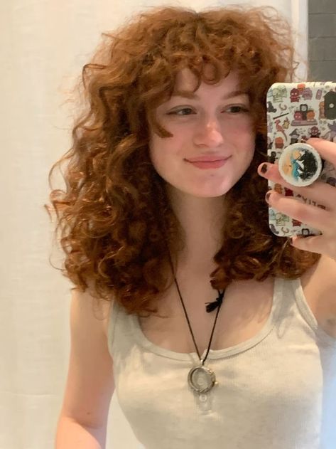 Ginger Face Claim, Ginger Hair Curly, Ginger Characters, Ginger Hair Inspo, Ginger Curly Hair, Curly Ginger Hair, Curly Ginger, Ginger Hair Girl, Face References