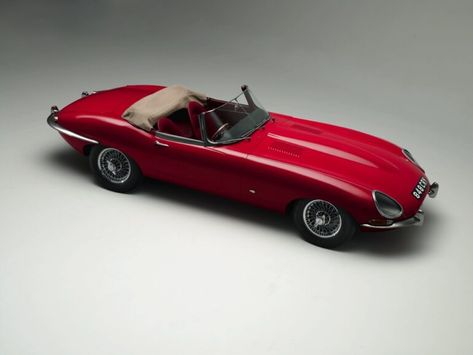 Car Jaguar, Jaguar Daimler, Jaguar Car, Jaguar E, Jaguar E Type, Sports Car Racing, E Type, Pebble Beach, Wheels And Tires