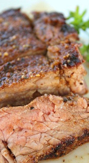 BBQ Dry Rub Tri Tip Steaks Tri Tip Steak Recipes, Tri Tip Steak, Tritip Recipes, Summer Dinner Recipes Grill, Smoked Tri Tip, Bbq Dry Rub, Steak Rubs, Easy Steak Recipes, Grilled Meat Recipes