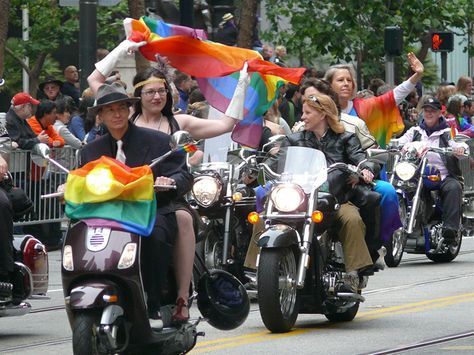 Gay Pride Parade — San Francisco | 23 World Festivals You Won't Want To Miss San Francisco Pride Parade, World Festivals, Bucket List Life, Gay Pride Parade, Lesbian Fashion, Gay Pride Shirts, Romantic Adventures, Festivals Around The World, California Trip