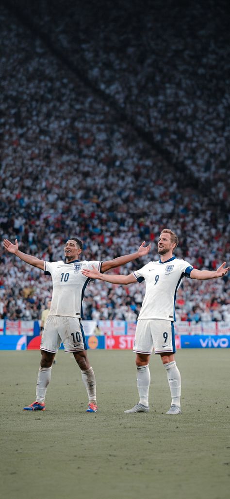 England Euro 2024 Wallpaper, England Football Team Euro 2024, England Football Wallpaper, England Football Team Wallpaper, Cabrio Vw, Football Celebrations, England National Football Team, 3 Lions, Soccer Photography