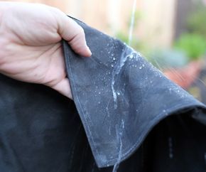 Waxed Canvas Diy, Waxed Canvas Jacket, 1000 Lifehacks, Water Proofing, Diy Pants, Survival Ideas, Diy Wax, Waxed Cotton Jacket, Diy Jacket