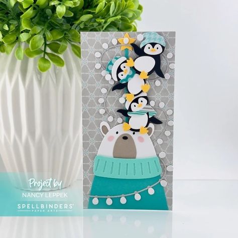 Festive Friends | Scrapper@heart Christmas Card Background, Sizzix Cards, Tarjetas Pop Up, Color My World, Washi Tape Cards, Christmas Card Inspiration, One Friend, Family Christmas Cards, Spellbinders Cards