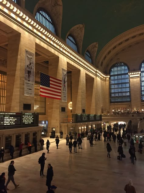 Nyc Baby, Grand Central Terminal, Nyc Girl, Grand Central Station, Nyc Aesthetic, Nyc Life, New York Aesthetic, New York Life, Grand Central