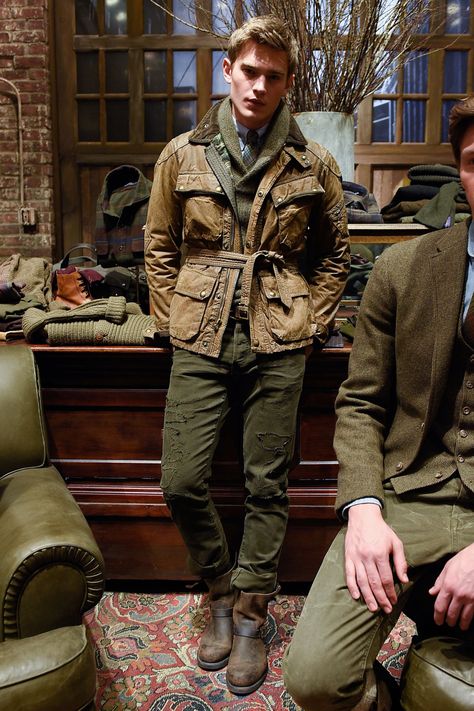 Man Winter Outfit, Ralph Lauren Winter, Ralph Lauren Safari, Gentleman Mode, Preppy Mode, Preppy Boys, Ralph Lauren Fall, Mens Fashion Rugged, Country Fashion