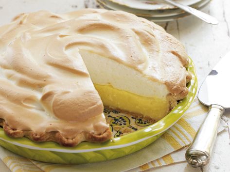 Best Lemon Pie Recipe, Fluffy Meringue, Best Lemon Meringue Pie, Lemon Meringue Pie Recipe, Meringue Topping, Lemon Pie Recipe, Southern Living Recipes, Meringue Pie Recipes, Gooseberry Patch