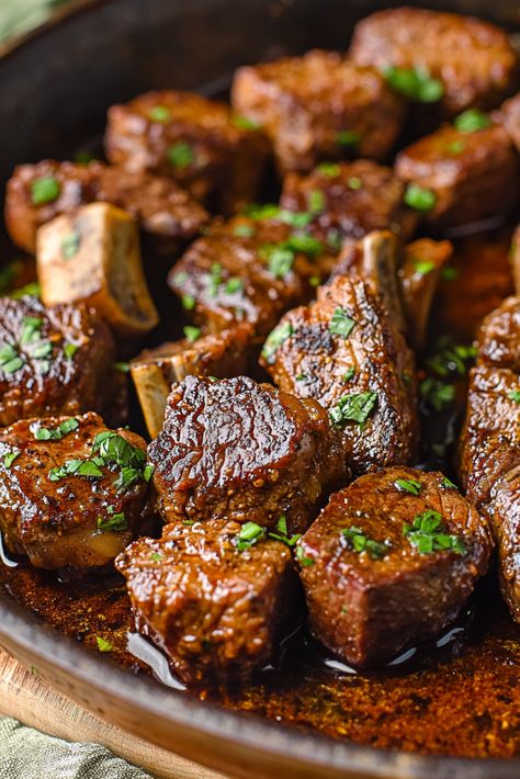 Cajun Steak Bites, Juicy Steak Bites, Tennessee Onions, Lemon Mouse, Cajun Steak, Honey Garlic Pork, Garlic Pork Chops, Garlic Butter Steak Bites, Butter Steak Bites