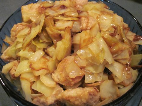 Polish Haluski–for the cabbage and potato lovers | the blonde tressed runner Potato Haluski Recipe, Polish Haluski Recipe, Fried Cabbage And Potatoes, Haluski Recipe, Cabbage And Onions, Polish Dumplings, Slovak Recipes, Cabbage Roll Casserole, Cabbage And Potatoes