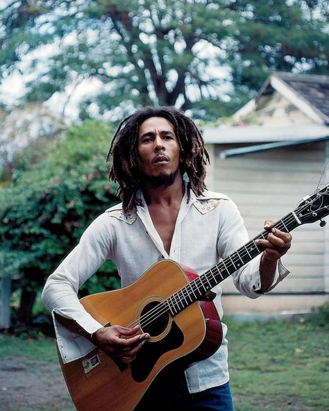 Photo Wallpaper Aesthetic, Happy Solar Return, Gary Dourdan, Bob Marley Music, Solar Return, Jamaica Reggae, Robert Nesta, Animated Videos, The Wailers