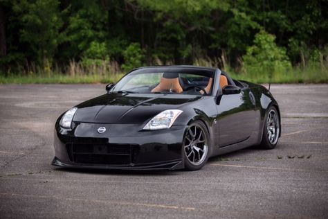 @razaldazel #350z #cars #nissan #convertible #6speed #jdm 350z Build Ideas, Nissan Convertible, 2008 Nissan 350z Modified, Nissan Z370, Convertible 350z, Modified 350z, 350z Convertible, Nissan 370z Convertible, Nissan 350z Convertible