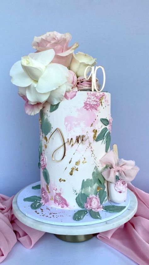 20 Cake Ideas, 80th Birthday Cake For Grandma, 90th Birthday Cake Ideas, Birthday Cake Flowers, 18th Birthday Cake Designs, 20 Cake, Grandma Cake, 90th Birthday Cakes, 80 Birthday Cake