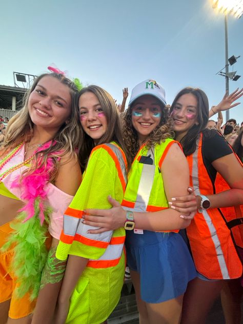 #fridaynightlights #themes #neon Neon Party Outfits, Friday Night Lights, Neon Party, Party Outfit, Neon