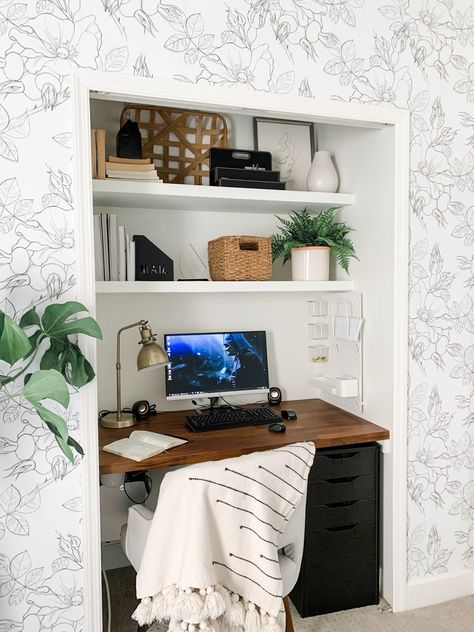 How To Create A Multi-Purpose Room - XO My Home Closet Office Ideas, Closet Turned Office, Guest Bedroom And Office, Cloffice Ideas, Live Edge Dining Room, Small Office Interior Design, Small Home Office Ideas, Closet Desk, Home Office Closet