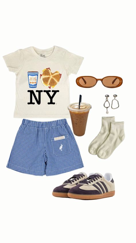 https://www.shopltk.com/explore/Zanna_Rain I Love Ny Shirt Outfit Aesthetic, New York Summer Outfits, New York Outfits Summer, Cute Preppy Outfits, Summer Fits, Mode Inspo, Cute Everyday Outfits, Lookbook Outfits, Dream Clothes