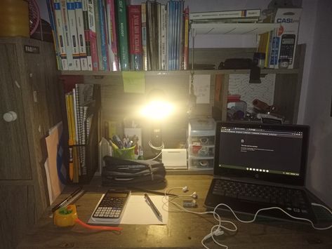 Desk Clutter Aesthetic, Desk Setup Student, Cluttered Desk Aesthetic, Budget Desk Setup, Person At Desk, Desks In Bedroom, Messy Desk Aesthetic, Student Desk Setup, Study Room Aesthetic