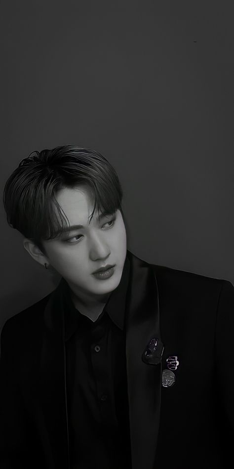 Changbin Wallpaper Dark, Changbin Dark Aesthetic, Dwaekki Wallpaper, Changbin Wallpaper Aesthetic, Changbin Aesthetic, Changbin Wallpaper, Seo Changbin, Rap God, He Makes Me Happy