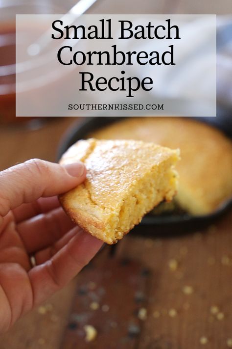 Cornbread Small Batch, Single Serve Cornbread, Single Serving Cornbread, Cornbread For One Or Two, Small Cornbread Recipe, Baking For One Person, Cornbread For One, Cornbread For 2, 1 Person Breakfast Ideas