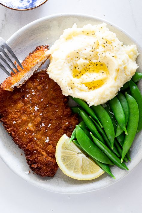 Crispy Pork Schnitzel, Pork Snitzel, Pork Schnitzel Recipe, Schnitzel Recipe, Potatoes And Vegetables, Schnitzel Recipes, Pork Schnitzel, Pork Fillet, Crispy Pork