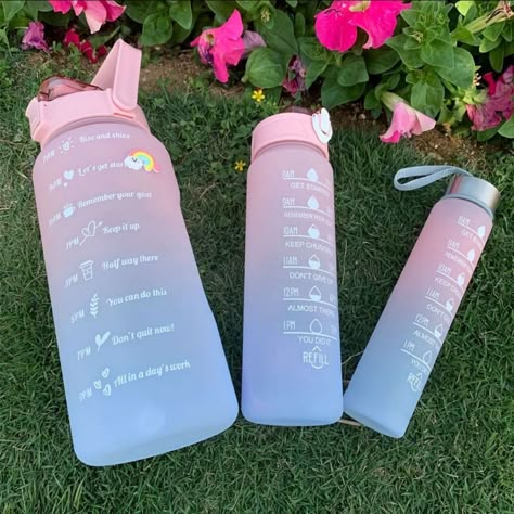 2l Water Bottle, Reusable Plastic Cups, Aesthetic School Supplies, Trendy Water Bottles, Daily Water Intake, Portable Water Bottle, Pretty Mugs, Cafe Racer Bikes, Camping Items