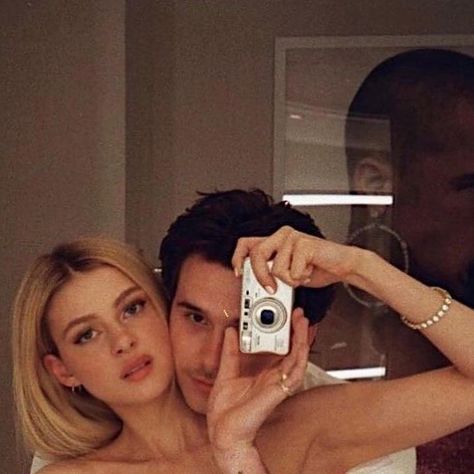 Nicola Peltz, Nicolas Peltz, David And Victoria Beckham, Brooklyn Beckham, The Love Club, How To Pose, Couple Aesthetic, Cute Couple Pictures, Couple Pictures