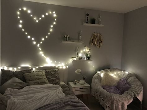 Married Couple Room Ideas Aesthetic, Behr White Metal, Twinkle Lights Bedroom, Glam Bedrooms, Peanut Cookie, Room Lights Decor, Hallway Decoration, Teen Rooms, Indian Room Decor