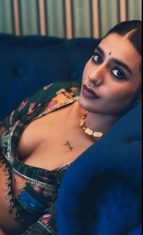 Priya Prakash Varrier Hot, Priya Warrier, Priya Varrier, Neha Shetty, Priya Prakash Varrier, Priya Prakash, Alphabet Wallpaper, Hot Images, Face Expressions