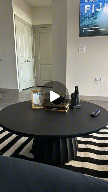 Diy Round Coffee Table, Coffee Tables Ideas, Round Dinning Table, Diy Coffee Table, Save Your Money, Diy Table, Round Coffee Table, Ikea Hack, Save You