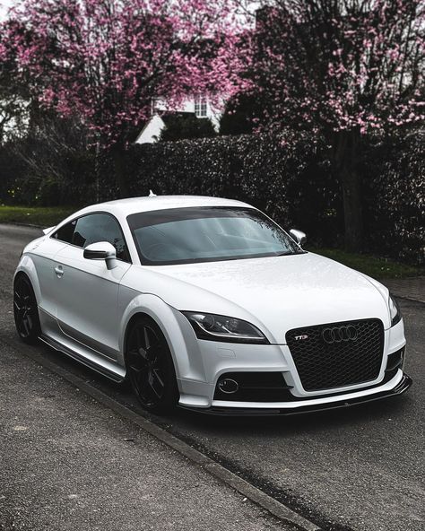 Ellis Aston | Audi TTS 8J on Instagram: “50th post 🎉 _______________________________________ #vagcars #vagsocietyuk #vagsociety #vaglove #audi #audilove #audilife #audigang #auditt…” Audi Ttrs, Audi Tts, Foto Cewek Hijab Aesthetic, Villain Era, Audi Tt Rs, Future Cars, Money Magic, Car Goals, Audi Sport