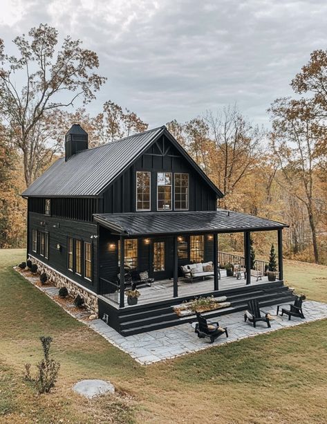 Cozy Mountain Home Exterior, Barndo Ideas, Barn House Design, Cozy Cabins, Barn Style House Plans, Cabin Exterior, Frame House, Camp Ideas, Barn Style House