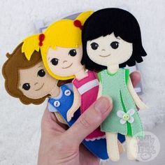 Sewing Pattern Felt Dolls, Flat Non Paper Doll - Inspire Uplift Felt Clothes For Dolls, Felt Paper Dolls Pattern Free, Felt Dolls Patterns Free, Felt Dolls Diy, Felt Doll Pattern Free Templates, Felt Paper Dolls, Diy Paper Dolls, Felt Board Patterns, Baby Busy Book