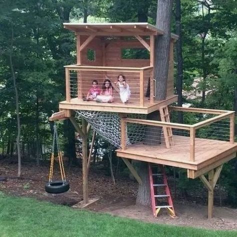 DIY Tree House Design Tree House Bedroom, Tree House Plans, Tree Fort, Tree House Diy, Tree House Kids, Cool Tree Houses, Tree House Designs, Diy Tree, Backyard Playground