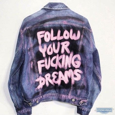 Imgur: The magic of the Internet Ochako Aesthetic, Low Aesthetic, Cosplay Aesthetic, 일본 패션, Denim Art, Painted Denim Jacket, Estilo Hippie, Painted Jeans, Painted Denim