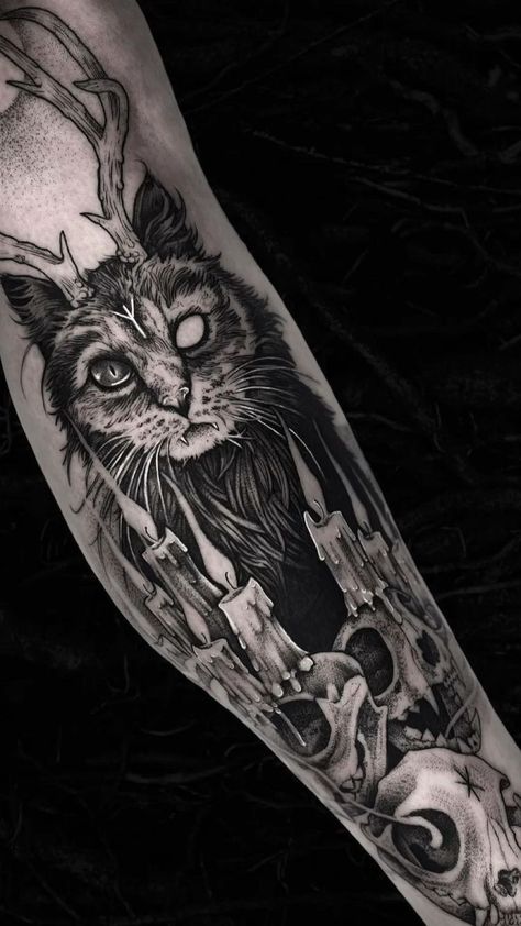 Tattoo Perna, Witchcraft Tattoos, Animal Sleeve Tattoo, Surreal Tattoo, Occult Tattoo, Black Cat Tattoos, Creepy Cat, Witch Tattoo, Creepy Tattoos