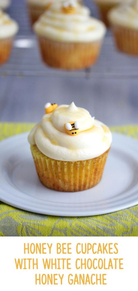 Easter Cupcake Recipes, Honey Cupcakes, Bee Cupcakes, Chocolate Honey, White Chocolate Ganache, Easter Cupcakes, Sweetest Thing, Fun Cupcakes, Savoury Cake