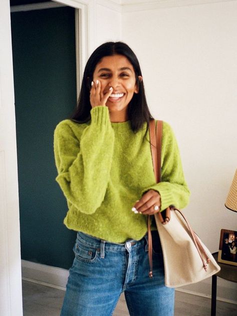 Monikh Dale, Knitwear Trends, Oufits Casual, Coat Trends, Sweater Outfit, Autumn Outfit, Tops Fall, Fashion Editor, Green Sweater