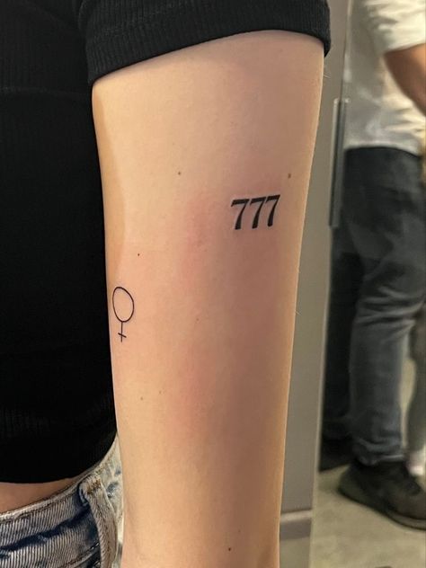 Angel Number Stick And Poke, 777 Tattoo Lucky, Starboy Tattoo, 777 Tattoo Design, Number 7 Tattoo, 777 Angel Number Tattoo, Tattoos For Arm, Lucky 7 Tattoo, 777 Tattoo Ideas