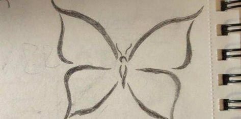 Easy Draw Butterflies, Easy Cute Butterfly Drawings, Drawing Ideas Esey Cute, Butterflies Drawings Easy, Butterfly Drawing On Hand, How Do You Draw A Butterfly, Easy Butterflies To Draw, Hand Art Drawing Easy, Lined Paper Drawing Ideas