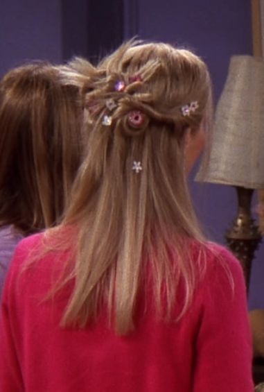 2000s Hairstyles, Phoebe Buffay, Magic Hair, 90s Hairstyles, Peinados Fáciles Para Cabello Corto, Long Blonde, Long Blonde Hair, Aesthetic Hair, Hair Dos