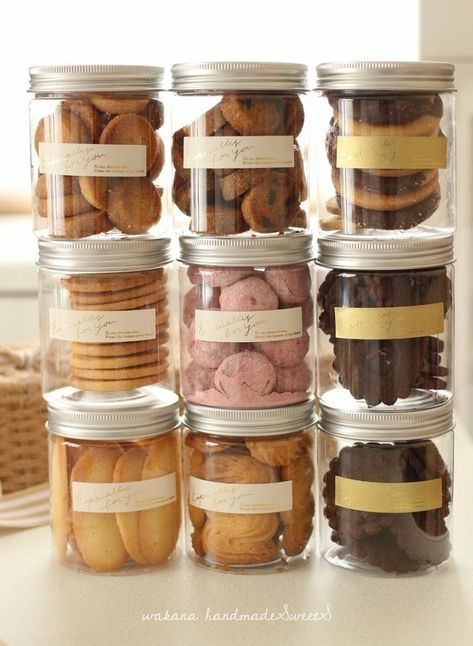 Biscuit Packaging Ideas, Bakery Packaging Ideas, Package Cookies, Cookie Package, Resep Makanan Beku, Packaging Cookies, Brownie Packaging, Bakery Packaging Design, Bake Sale Packaging