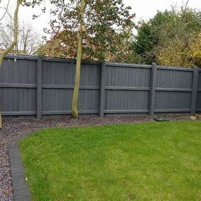 grey fences - Yahoo Search Results Grey Backyard Fence, Dark Grey Fence Garden, Grey Fence Garden Ideas, Gravel Fence Border, Grey Fence Garden, Grey Fence Paint, Dark Grey Fence, Garden Fence Colours, Garden Fence Paint