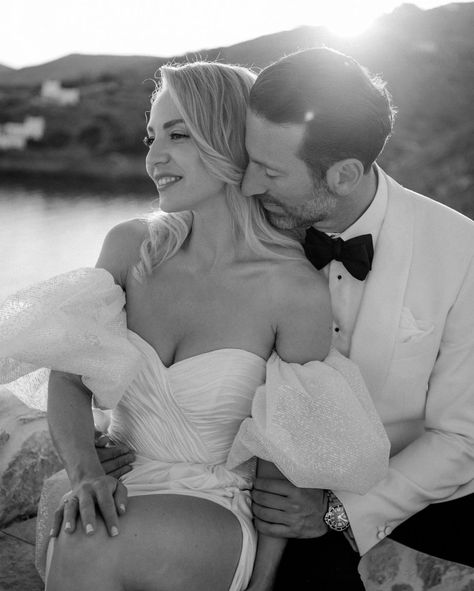 Anna Roussos (@annaroussos) • Instagram photos and videos Villa Borghese, Wedding Photography Ideas, Photography Ideas, Elopement, Photo Ideas, Wedding Photos, Wedding Photographers, Wedding Photography, Villa